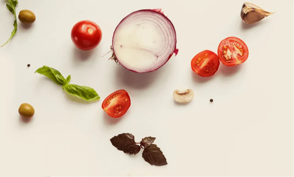 Onion, tomato, basil, garlic and olives