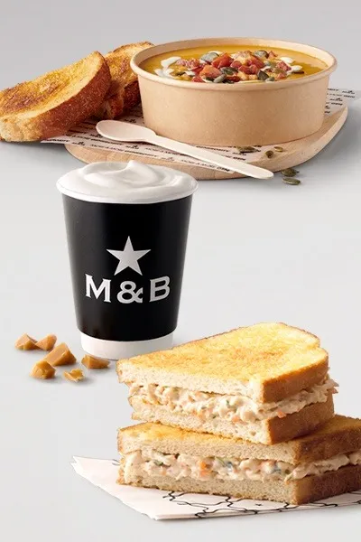 Range of Mugg & Bean hot drinks in takeaway cups
